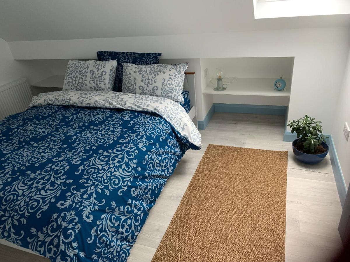 Blue Pearl Apartment Downings Bagian luar foto